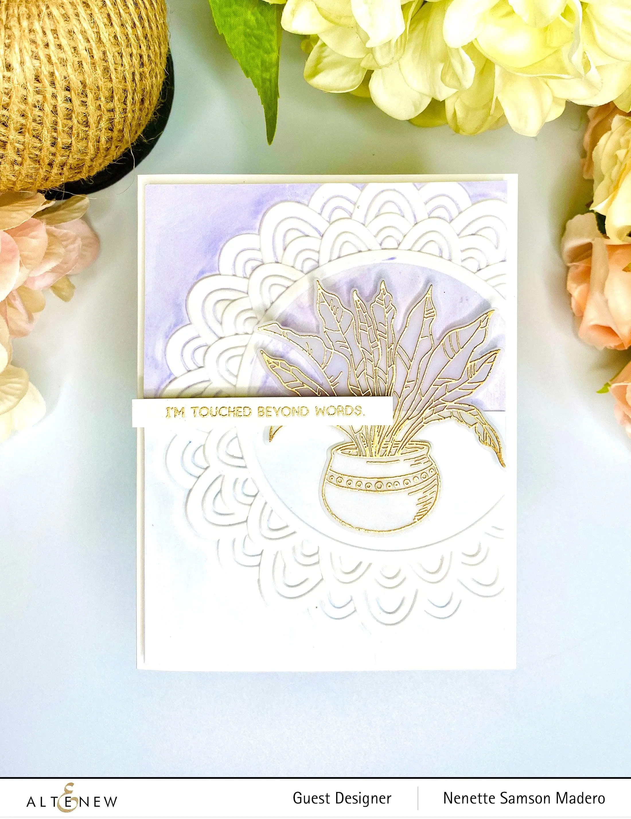 Scalloped Frame 3D Embossing Folder